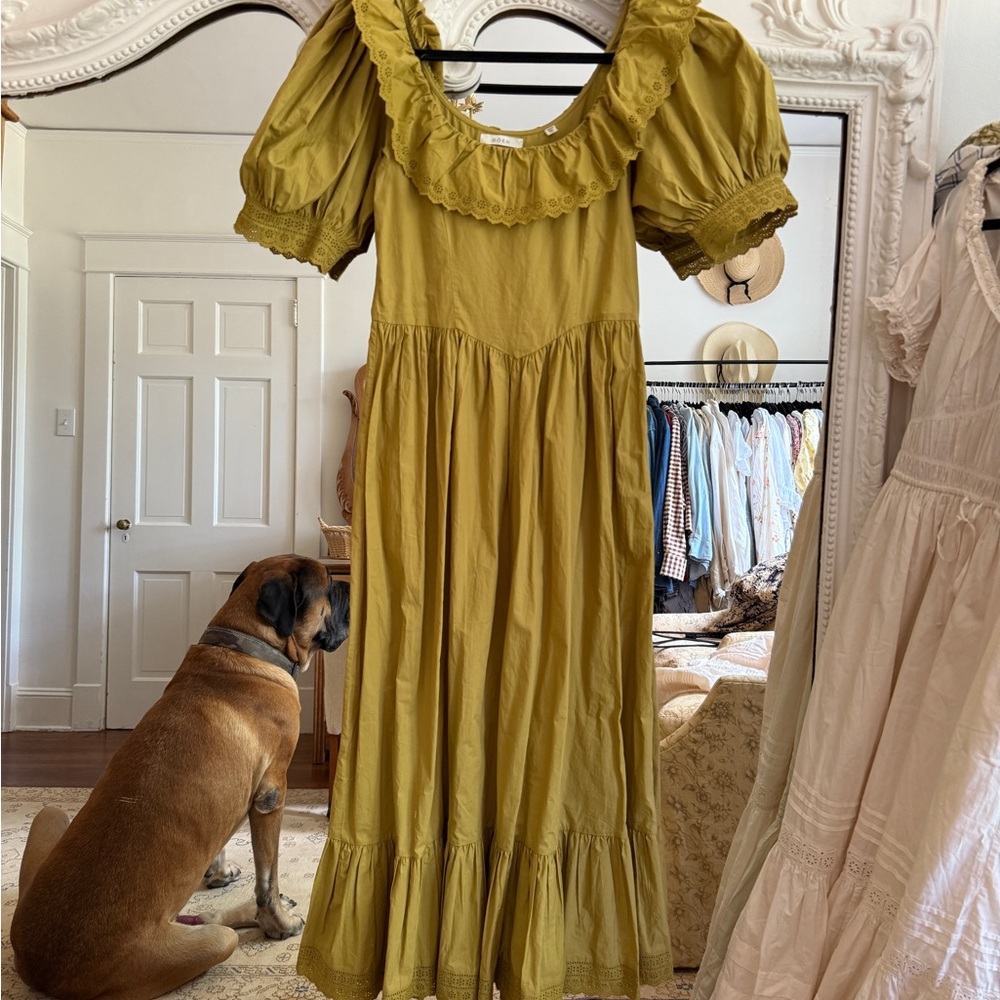 Doen Lupine Dress in Gold